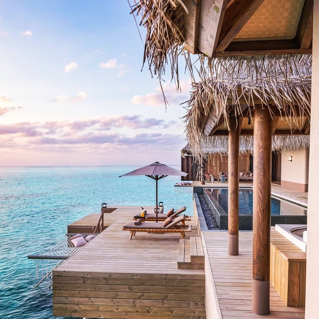 Joali Maldives отель на Мальдивах где отдыхает Навка и Песков
