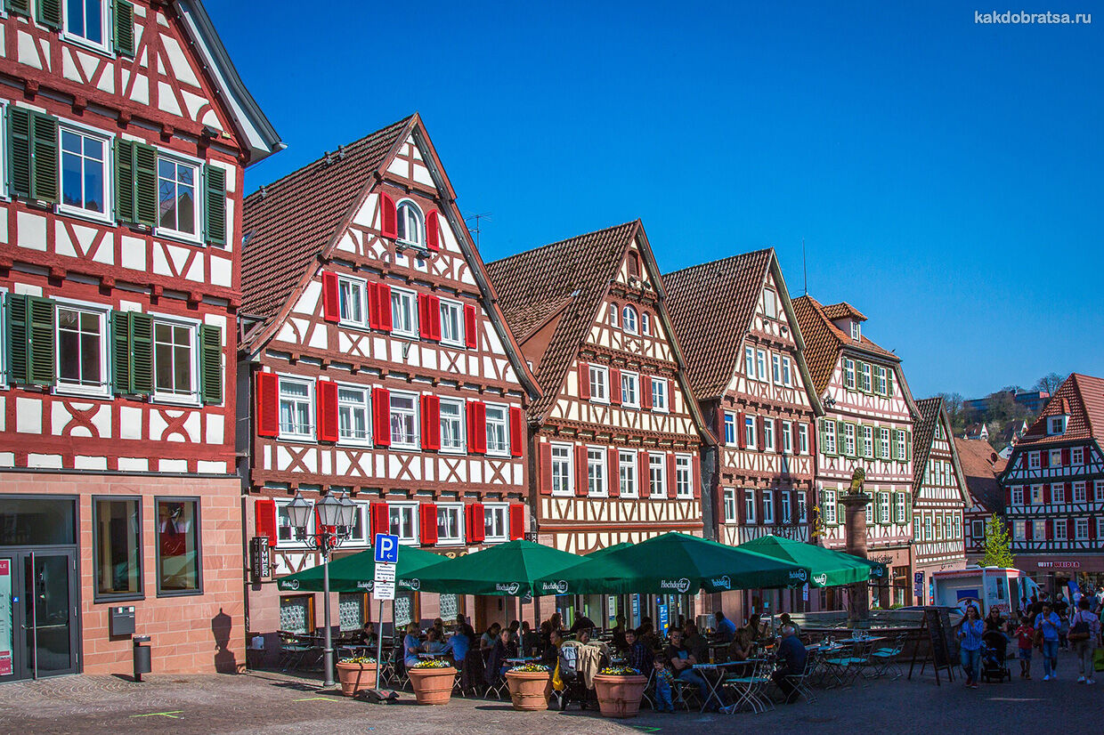 Кальв красивый городок в земле Баден-Вюртемберг