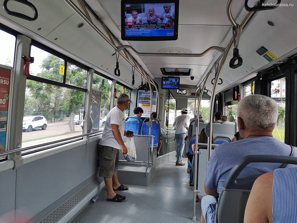 Городской автобус из аэропорта Анталии